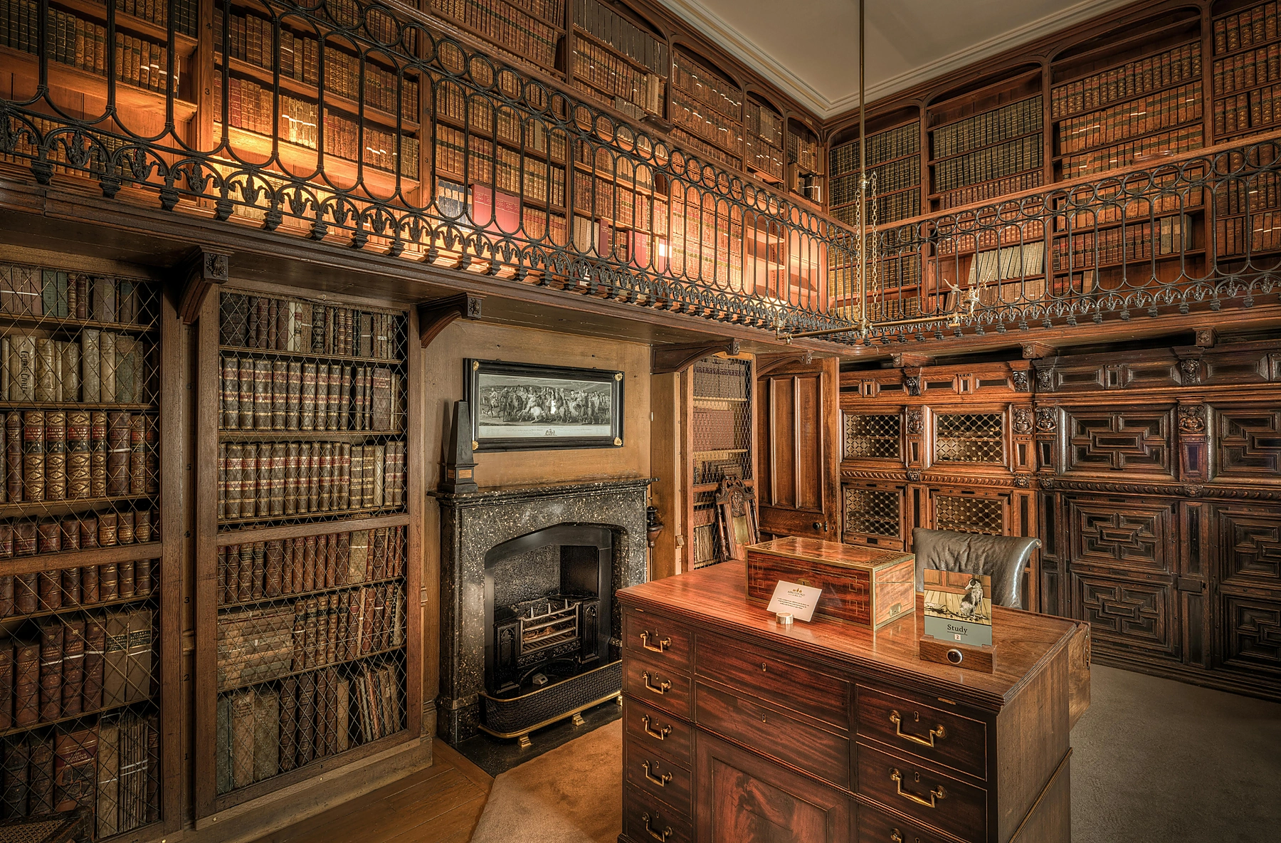 Conservació de patrimoni documental en un arxiu o biblioteca